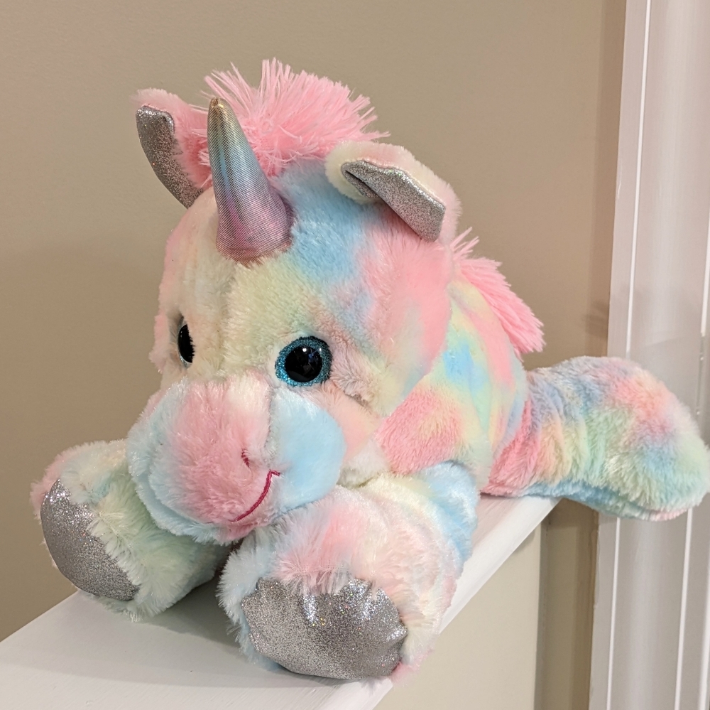 Adorable 18in Unicorn in pastel colors with sparkly feet + ears- stuffed…